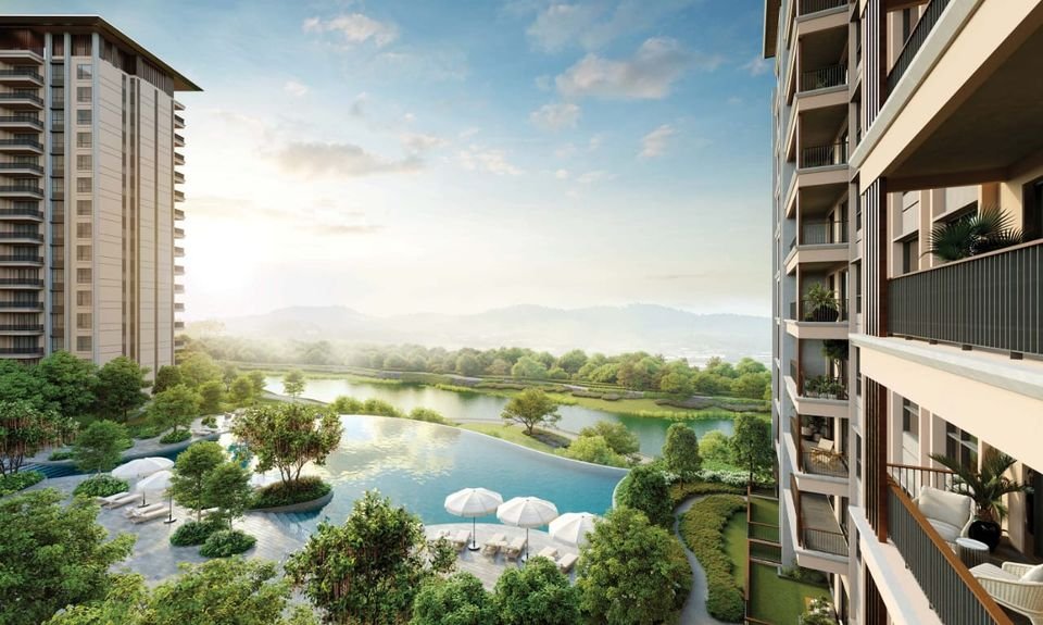 Condovillas pool deck and lake view